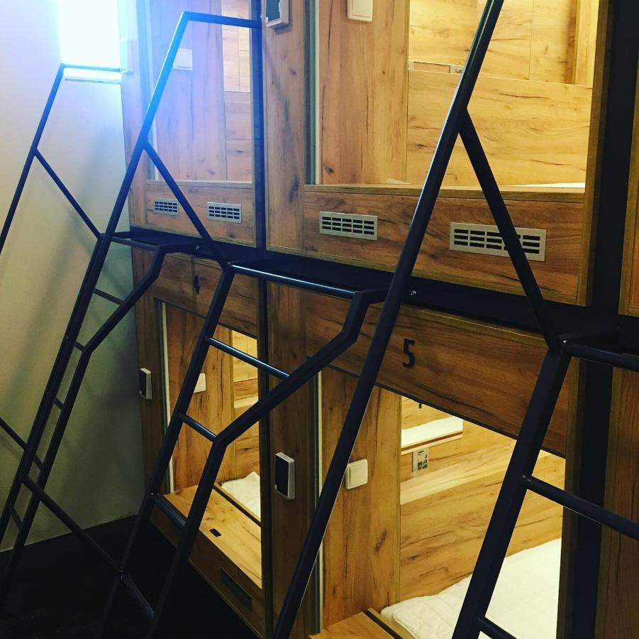 Expo Capsule Hostel براغ المظهر الخارجي الصورة